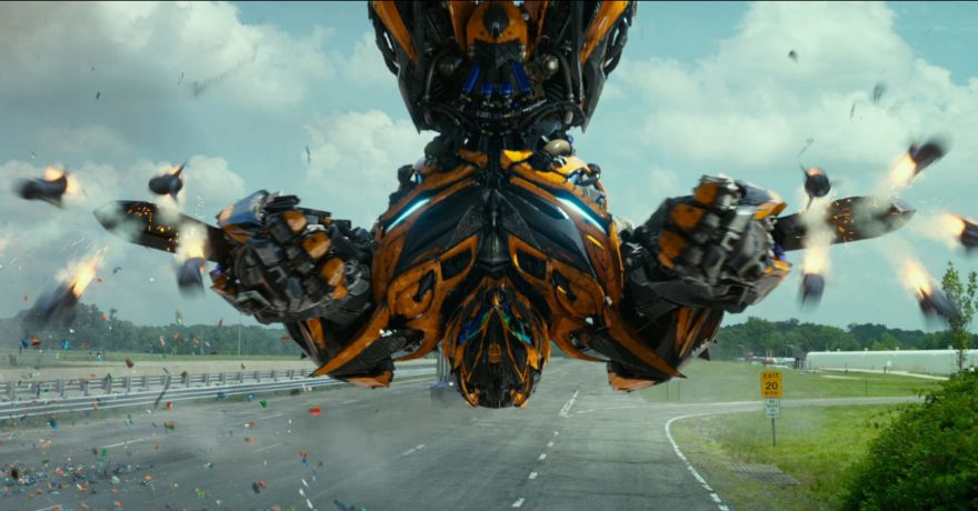 Režisierius Michael Bay žada dar 14 filmo „Transformeriai“ tęsinių