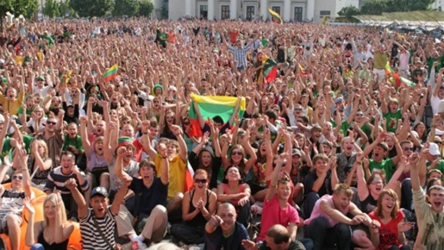 &#8220;Eurobasket 2011&#8221; &#8211; Vilniaus Rotušės aikštėje